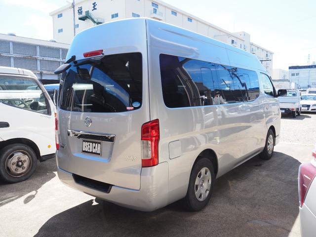 ＮＶ３５０キャラバンワゴン ライダーＧＸ　車検令和８年３月　ナビ　バックカメラ　テレビ　１０人乗り　禁煙車（4枚目）