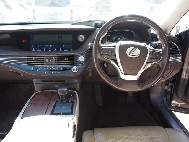 ＬＳ ＬＳ５００　Ｉパッケージ　車検令和９年４月　ナビ　テレビ　Ｂｌｕｅｔｏｏｔｈ音楽　ベージュ革シート　プッシュスタート　クルーズコントロール　バックカメラ　ＥＴＣ（10枚目）