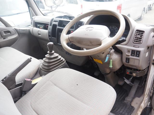 デュトロ 　クレーン　タダノＺＲ２６４　２．６３ｔ　パワーゲート極東Ｖ６０１Ａ　５ＭＴ　エアコン　ディーゼル　車検令和８年１０月　クレーンワイヤー新品（14枚目）