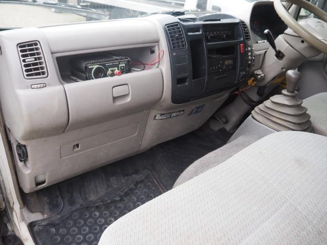 デュトロ 　クレーン　タダノＺＲ２６４　２．６３ｔ　パワーゲート極東Ｖ６０１Ａ　５ＭＴ　エアコン　ディーゼル　車検令和８年１０月　クレーンワイヤー新品（17枚目）