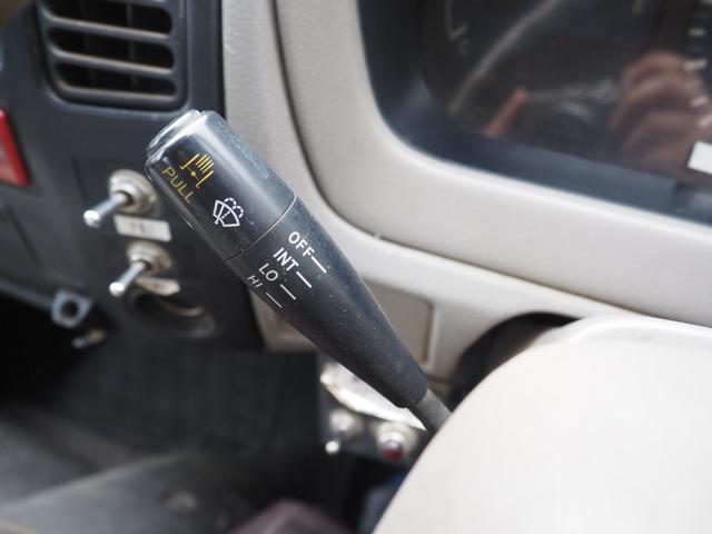デュトロ 　クレーン　タダノＺＲ２６４　２．６３ｔ　パワーゲート極東Ｖ６０１Ａ　５ＭＴ　エアコン　ディーゼル　車検令和８年１０月　クレーンワイヤー新品（21枚目）