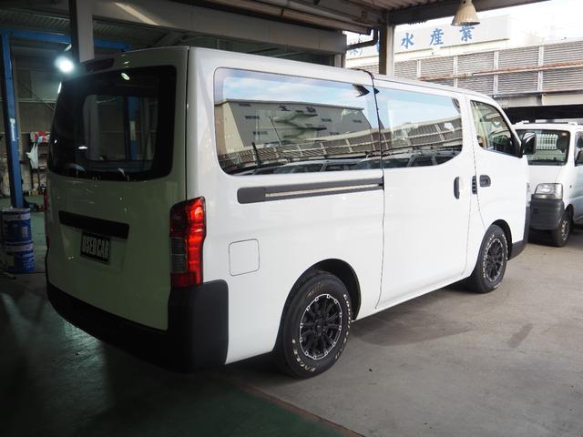 NV350キャラバンバン ロングDXターボ 車検令和8年3月 ディーゼル オートマ 10インチディスプレイオーディオ バックカメラ ETC デジタルインターミラー(5枚目)