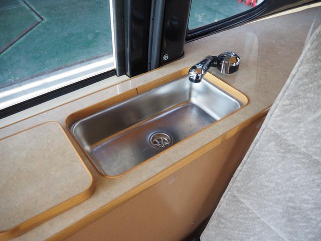 エブリイ ジョインターボ　キャンピングカー　車検Ｒ９年１１月　記録簿（Ｈ２５．Ｈ２７．Ｈ２９．Ｒ３．Ｒ５）　ナビ　ＴＶ　Ｂｌｕｅｔｏｏｔｈ　ＥＴＣ　キーレス　社外ＡＷ（25枚目）