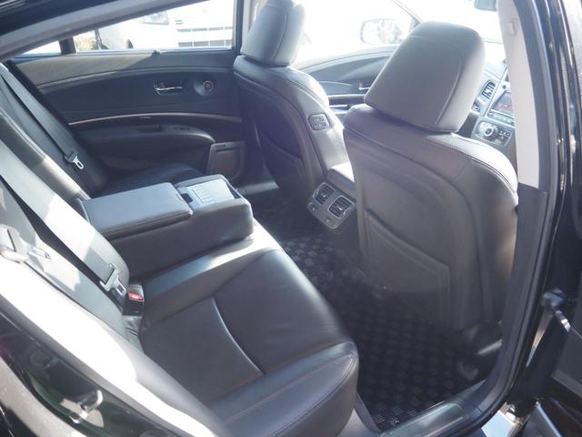 リアシートも広々座れました！