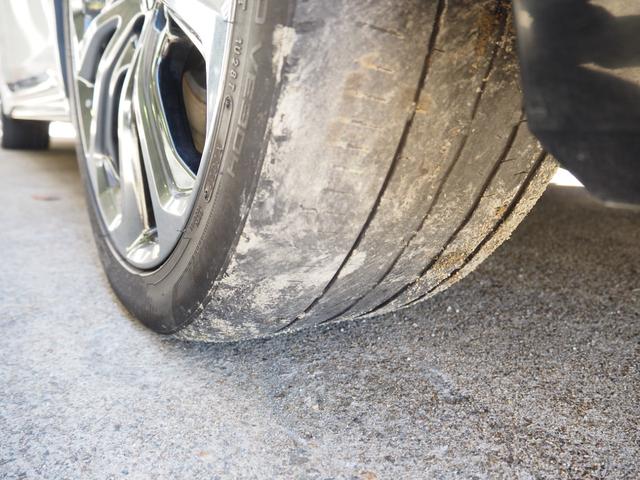 レジェンド ハイブリッド　ＥＸ　車検令和９年１２月　ナビ　テレビ　バックカメラ　モデューロＡＷ　エンジンスターター　本革シート　サンルーフ　ＥＴＣ　ホンダセンシング　パワートランク　ＬＥＤヘッドライト　サウンドシステム（12枚目）