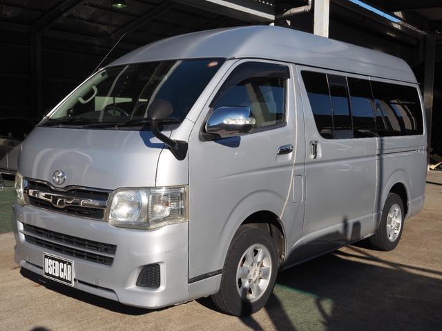 ハイエースバン ロングＤＸ　ＧＬパッケージ　車検令和８年９月　オートマ　ディーゼル　６人乗り（2枚目）