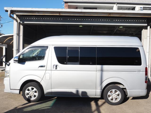 ハイエースバン ロングＤＸ　ＧＬパッケージ　車検令和８年９月　オートマ　ディーゼル　６人乗り（8枚目）