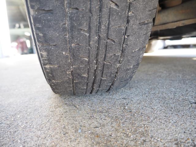 ハイエースバン ロングＤＸ　ＧＬパッケージ　車検令和８年９月　オートマ　ディーゼル　６人乗り（12枚目）