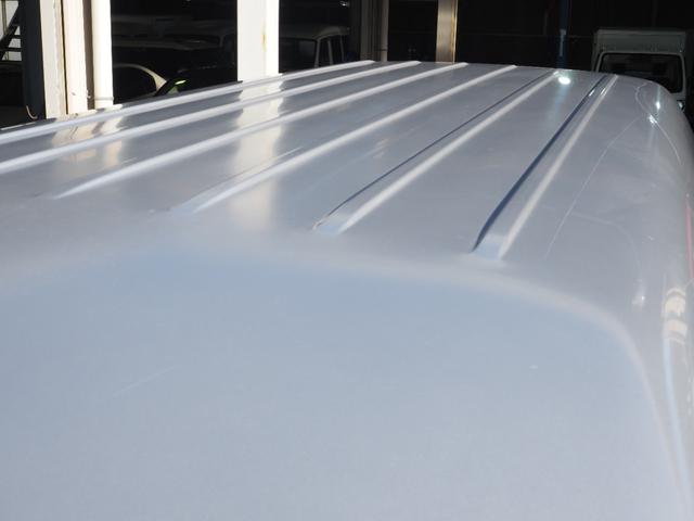 ハイエースバン ロングＤＸ　ＧＬパッケージ　車検令和８年９月　オートマ　ディーゼル　６人乗り（15枚目）