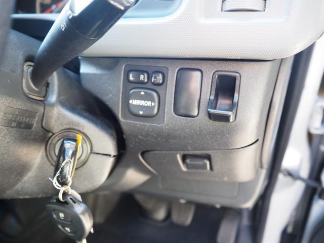 ハイエースバン ロングＤＸ　ＧＬパッケージ　車検令和８年９月　オートマ　ディーゼル　６人乗り（33枚目）