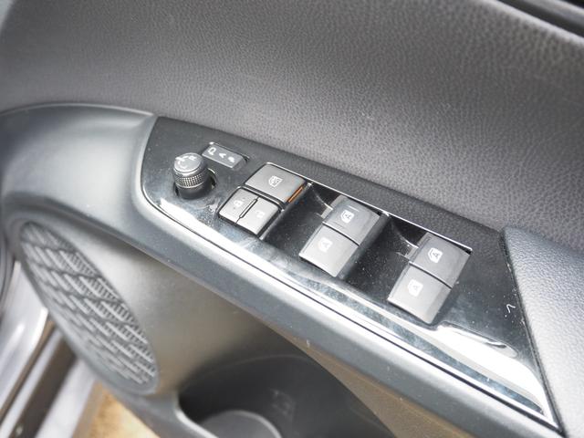 プリウスＰＨＶ Ａレザーパッケージ　車検Ｒ９年１２月　１年保証　ナビ　バックカメラ　Ｂｌｕｅｔｏｏｔｈ　パワーシート　革シート　クルコン　ステアリングヒーター（50枚目）