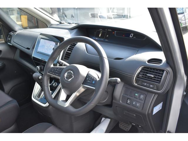 セレナ ハイウェイスター　Ｖセレクション　プロパイロット・駐車アシスト・エマージェンシーブレーキ・障害物センサー・インテリルームミラー・ナビ・フルセグＴＶ・Ｂｌｕ－ｒａｙ・Ｂｌｕｅｔｏｏｔｈ・アラウンドビューモニター・フリップダウンモニター（17枚目）