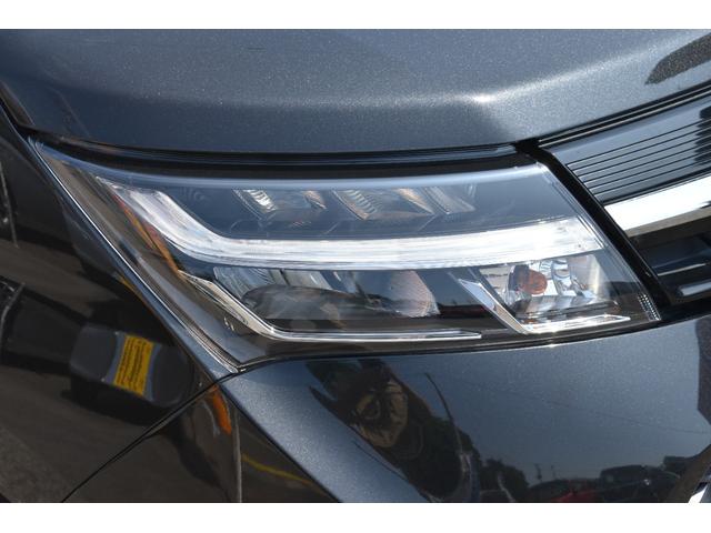 タンク カスタムＧ－Ｔ　ターボ車・純正ＳＤナビ・フルセグＴＶ・バックカメラ・ＣＤ・ＤＶＤ再生・Ｂｌｕｅｔｏｏｔｈ・両側パワースライドドア・前後障害物センサー・ドラレコ・ＥＴＣ・ＬＥＤヘッドライト・スマートキー・関東使用車（9枚目）