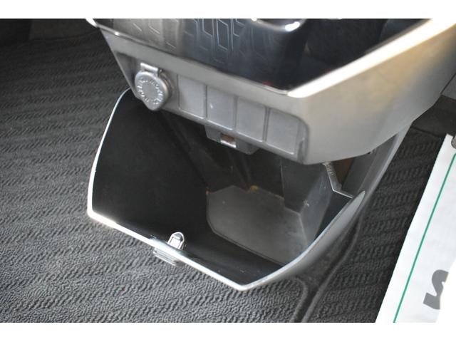 タンク カスタムＧ－Ｔ　ターボ車・純正ＳＤナビ・フルセグＴＶ・バックカメラ・ＣＤ・ＤＶＤ再生・Ｂｌｕｅｔｏｏｔｈ・両側パワースライドドア・前後障害物センサー・ドラレコ・ＥＴＣ・ＬＥＤヘッドライト・スマートキー・関東使用車（27枚目）