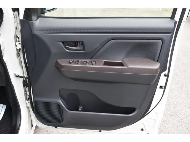 タンク Ｇ　Ｓ　４ＷＤ・両側パワースライドドア・純正ＳＤナビ・ワンセグＴＶ・ＣＤ・ＤＶＤ再生・Ｂｌｕｅｔｏｏｔｈ・衝突軽減ブレーキ・クルーズコントロール・シートヒーター・スマートキー・ＥＴＣ・ワンオーナー・禁煙車（15枚目）