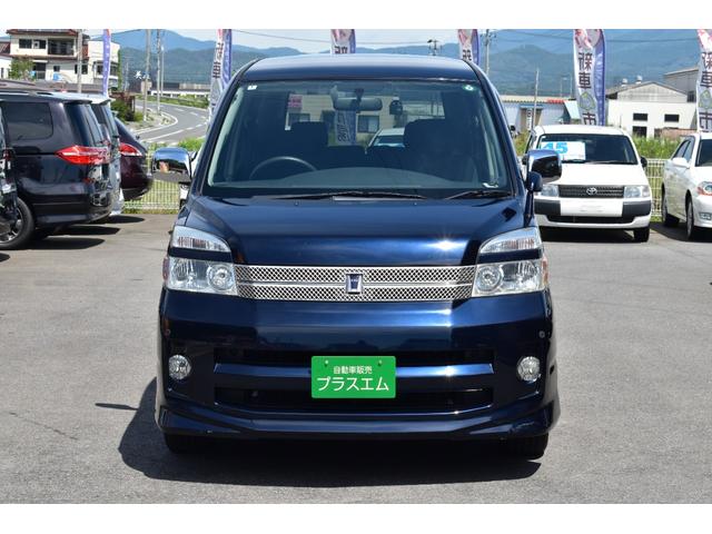 ヴォクシー Ｚ煌ウェルキャブ　サイドリフトシート　４ＷＤ　二列目電動サイドリフトシート・両側パワースライドドア・純正ＨＤＤナビ・フルセグＴＶ・バックカメラ・前後障害物センサー・前後ドライブレコーダー・リモコンエンジンスターター・ＥＴＣ・ＨＩＤライト（8枚目）
