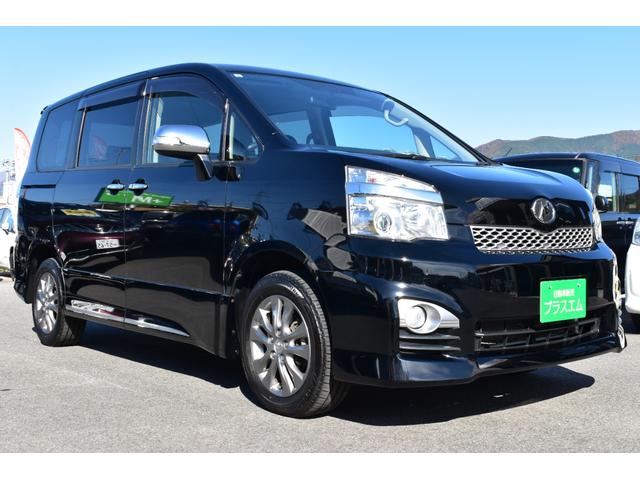 ヴォクシー ＺＳ　煌Ｚ　切替４ＷＤ・両側電動スライドドア・ＳＤナビ・フルセグＴＶ・ＣＤ・ＤＶＤ・Ｂｌｕｅｔｏｏｔｈ・バックカメラ・フリップダウンモニター・リモコンＥ／Ｇスターター・１６ＡＷ・ＥＴＣ・パドルシフト・半革シート（6枚目）