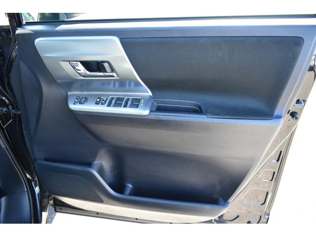 ヴォクシー ＺＳ　煌Ｚ　切替４ＷＤ・両側電動スライドドア・ＳＤナビ・フルセグＴＶ・ＣＤ・ＤＶＤ・Ｂｌｕｅｔｏｏｔｈ・バックカメラ・フリップダウンモニター・リモコンＥ／Ｇスターター・１６ＡＷ・ＥＴＣ・パドルシフト・半革シート（16枚目）