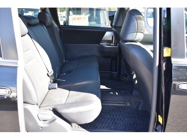 ヴォクシー ＺＳ　煌Ｚ　切替４ＷＤ・両側電動スライドドア・ＳＤナビ・フルセグＴＶ・ＣＤ・ＤＶＤ・Ｂｌｕｅｔｏｏｔｈ・バックカメラ・フリップダウンモニター・リモコンＥ／Ｇスターター・１６ＡＷ・ＥＴＣ・パドルシフト・半革シート（29枚目）