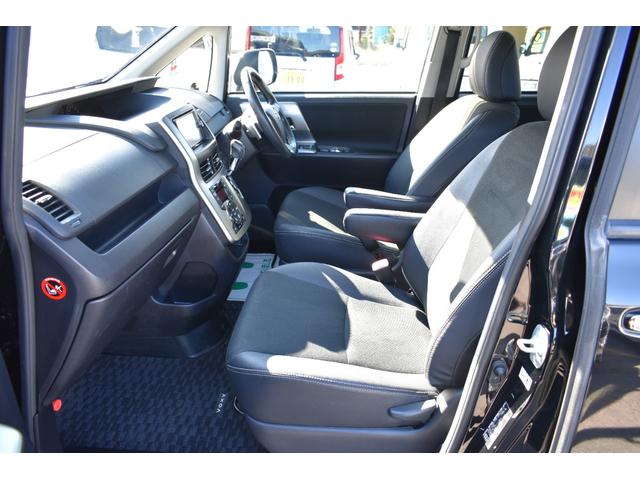 ヴォクシー ＺＳ　煌Ｚ　切替４ＷＤ・両側電動スライドドア・ＳＤナビ・フルセグＴＶ・ＣＤ・ＤＶＤ・Ｂｌｕｅｔｏｏｔｈ・バックカメラ・フリップダウンモニター・リモコンＥ／Ｇスターター・１６ＡＷ・ＥＴＣ・パドルシフト・半革シート（46枚目）