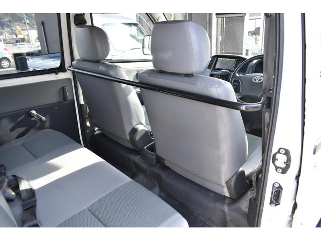 タウンエースバン ＧＬ　切替式４ＷＤ・社外ＳＤナビ・フルセグＴＶ・ＣＤ・ＤＶＤ再生・Ｂｌｕｅｔｏｏｔｈ・寒冷地仕様車・リアフォグ・リアヒーター・ＥＴＣ・キーレス・ＡＢＳ・パワーウィンドウ・５人乗り・プライバシーガラス（39枚目）