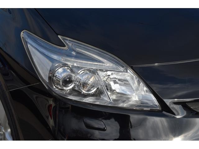 プリウス Gツーリングセレクションレザーパッケージ モデリスタエアロ・革シート・電動シート・衝突軽減ブレーキ・障害物センサー・ナビ・バックカメラ・フルセグ・CD・DVD・Bluetooth・LEDライト・ヘッドアップディスプレイ・純正17AW・ETC(8枚目)