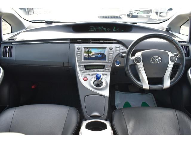 プリウス Gツーリングセレクションレザーパッケージ モデリスタエアロ・革シート・電動シート・衝突軽減ブレーキ・障害物センサー・ナビ・バックカメラ・フルセグ・CD・DVD・Bluetooth・LEDライト・ヘッドアップディスプレイ・純正17AW・ETC(25枚目)