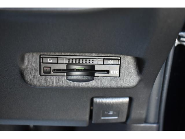 プリウス Gツーリングセレクションレザーパッケージ モデリスタエアロ・革シート・電動シート・衝突軽減ブレーキ・障害物センサー・ナビ・バックカメラ・フルセグ・CD・DVD・Bluetooth・LEDライト・ヘッドアップディスプレイ・純正17AW・ETC(34枚目)