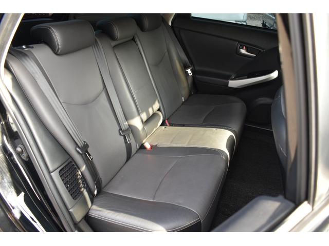 プリウス Gツーリングセレクションレザーパッケージ モデリスタエアロ・革シート・電動シート・衝突軽減ブレーキ・障害物センサー・ナビ・バックカメラ・フルセグ・CD・DVD・Bluetooth・LEDライト・ヘッドアップディスプレイ・純正17AW・ETC(39枚目)