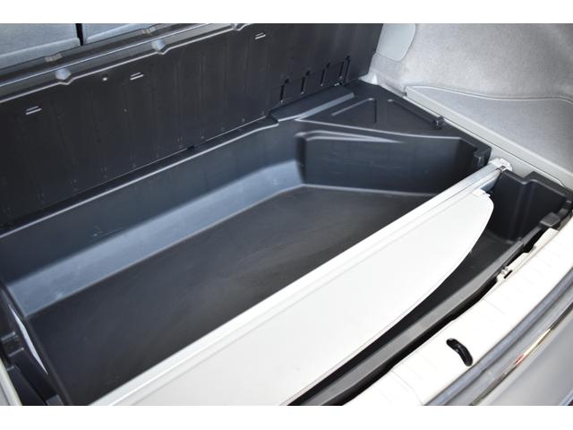 プリウス Gツーリングセレクションレザーパッケージ モデリスタエアロ・革シート・電動シート・衝突軽減ブレーキ・障害物センサー・ナビ・バックカメラ・フルセグ・CD・DVD・Bluetooth・LEDライト・ヘッドアップディスプレイ・純正17AW・ETC(46枚目)