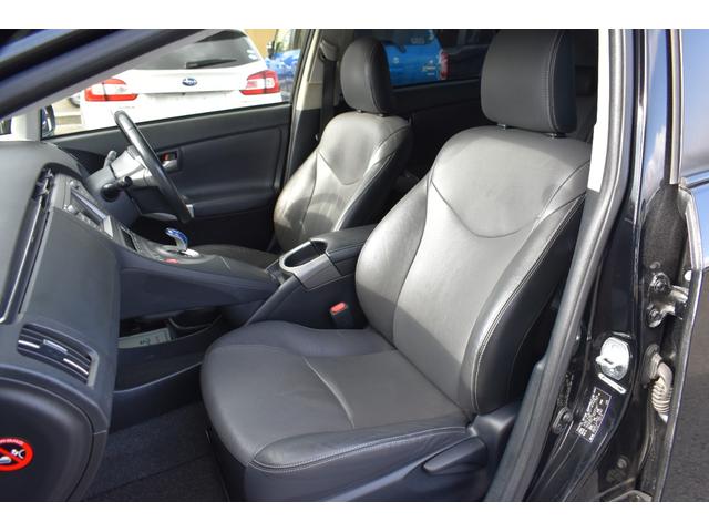 プリウス Gツーリングセレクションレザーパッケージ モデリスタエアロ・革シート・電動シート・衝突軽減ブレーキ・障害物センサー・ナビ・バックカメラ・フルセグ・CD・DVD・Bluetooth・LEDライト・ヘッドアップディスプレイ・純正17AW・ETC(55枚目)