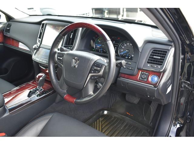 クラウンマジェスタ Fバージョン 車高調・オプション18インチAW・SDナビ・フルセグTV・バックカメラ・CD・DVD・Blu-ray・Bluetooth・前後障害物センサー・ドラレコ・黒革シート・シートベンチレーション・ETC・後期(31枚目)