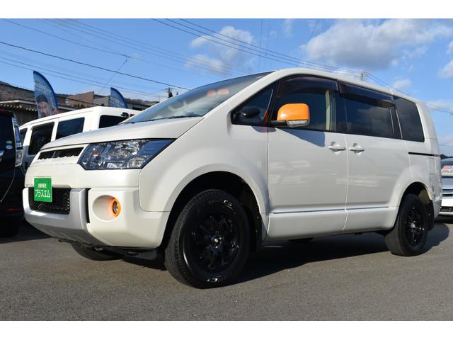 デリカＤ：５ Ｄ　パワーパッケージ　切替式４ＷＤ・ディーゼルターボ・両側パワースライドドア・社外ナビ・フルセグＴＶ・バックカメラ・ＣＤ・ＤＶＤ・Ｂｌｕｅｔｏｏｔｈ・社外１６インチアルミ・ＥＴＣ・スマートキー・ＨＩＤライト・フォグ・８人乗（2枚目）