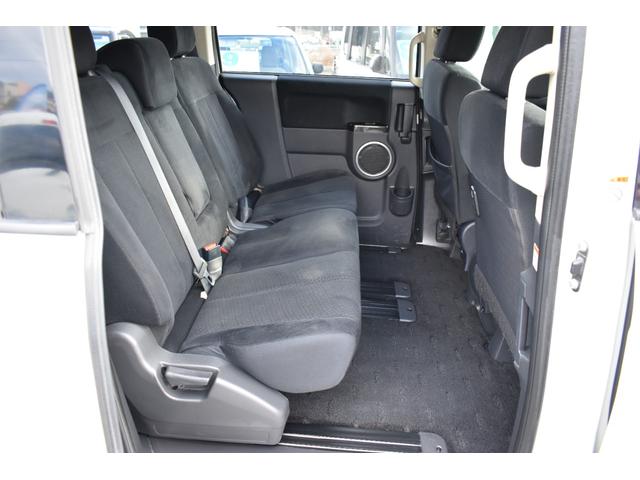 デリカＤ：５ Ｄ　パワーパッケージ　切替式４ＷＤ・ディーゼルターボ・両側パワースライドドア・社外ナビ・フルセグＴＶ・バックカメラ・ＣＤ・ＤＶＤ・Ｂｌｕｅｔｏｏｔｈ・社外１６インチアルミ・ＥＴＣ・スマートキー・ＨＩＤライト・フォグ・８人乗（37枚目）