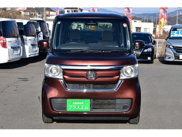 Ｎ－ＢＯＸ Ｇ・Ｌホンダセンシング　左パワースライドドア・純正ナビ・フルセグＴＶ・バックカメラ・ＣＤ・ＤＶＤ・Ｂｌｕｅｔｏｏｔｈ・衝突軽減ブレーキ・クルーズコントロール・ＬＥＤヘッドライト・ステアリングスイッチ・シートヒーター・ＥＴＣ（5枚目）