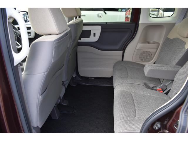 Ｎ－ＢＯＸ Ｇ・Ｌホンダセンシング　左パワースライドドア・純正ナビ・フルセグＴＶ・バックカメラ・ＣＤ・ＤＶＤ・Ｂｌｕｅｔｏｏｔｈ・衝突軽減ブレーキ・クルーズコントロール・ＬＥＤヘッドライト・ステアリングスイッチ・シートヒーター・ＥＴＣ（48枚目）