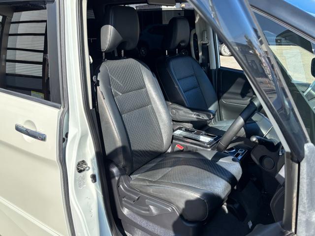 セレナ e-パワー ハイウェイスターV 後期 純正10型ナビ 全周囲モニター プロパイロット 両側ハンズフリー電動スライドD フルセグTV 純正ドラレコ LEDヘッドライト クリアランスソナー 防水シート 衝突回避ブレーキ 横滑防止 ETC(12枚目)