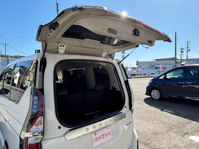 セレナ e-パワー ハイウェイスターV 後期 純正10型ナビ 全周囲モニター プロパイロット 両側ハンズフリー電動スライドD フルセグTV 純正ドラレコ LEDヘッドライト クリアランスソナー 防水シート 衝突回避ブレーキ 横滑防止 ETC(19枚目)