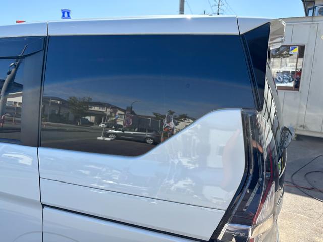 セレナ e-パワー ハイウェイスターV 後期 純正10型ナビ 全周囲モニター プロパイロット 両側ハンズフリー電動スライドD フルセグTV 純正ドラレコ LEDヘッドライト クリアランスソナー 防水シート 衝突回避ブレーキ 横滑防止 ETC(66枚目)