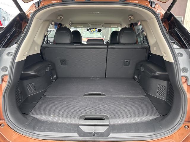エクストレイル ２０Ｘｔ　エマージェンシーブレーキパッケージ　４ＷＤ　ドライブレコーダー　ＥＴＣ　全周囲カメラ　クリアランスソナー　オートクルーズコントロール　衝突被害軽減システム　ナビ　ＴＶ　オートライト　ＬＥＤヘッドランプ　電動リアゲート　アルミホイール（18枚目）