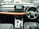 アウトランダーＰＨＥＶ Ｐ　４ＷＤ　ハイブリッド　全周囲カメラ　ナビ　ＴＶ　クリアランスソナー　オートクルーズコントロール　衝突被害軽減システム　パワーシート　電動リアゲート　スマートキー　電動格納ミラー　シートヒーター　ＣＶＴ（2枚目）