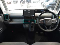 運転者にとっては日々使用することとなる運転席です。運転席が快適だと運転に集中することができますね。 2