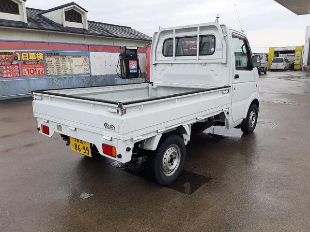 キャリイトラック 　５速ＭＴ　４ＷＤ　エアコン　パワステ（5枚目）