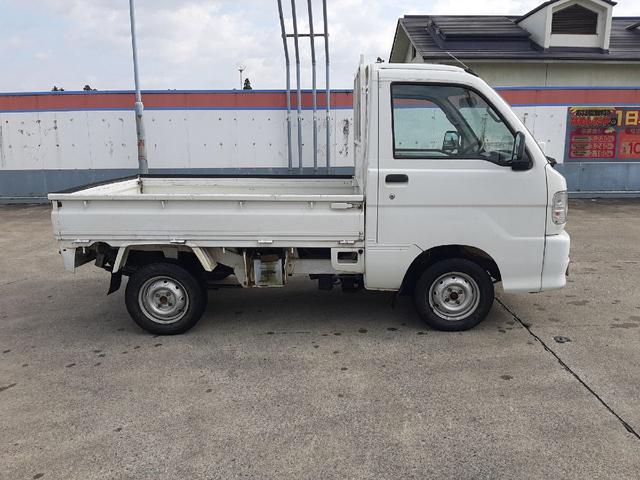 ハイゼットトラック エアコン・パワステ スペシャル 5速MT 4WD パワステ エアコン タイミングベルト交換済み(4枚目)