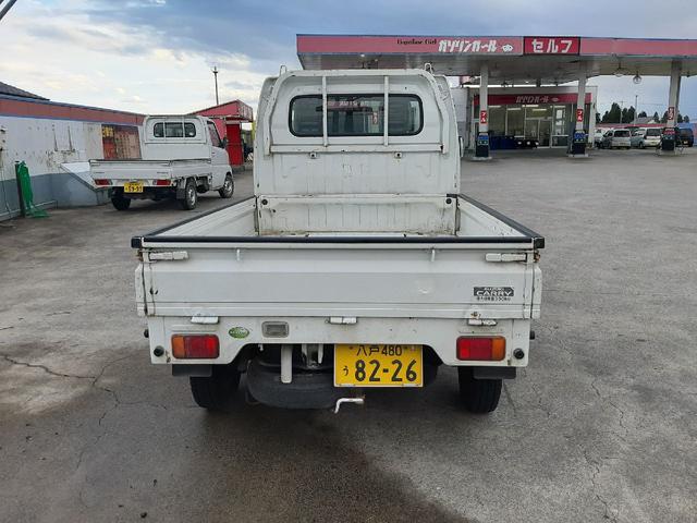 キャリイトラック 　５速ＭＴ　４ＷＤ　タイミングベルト交換済み（6枚目）