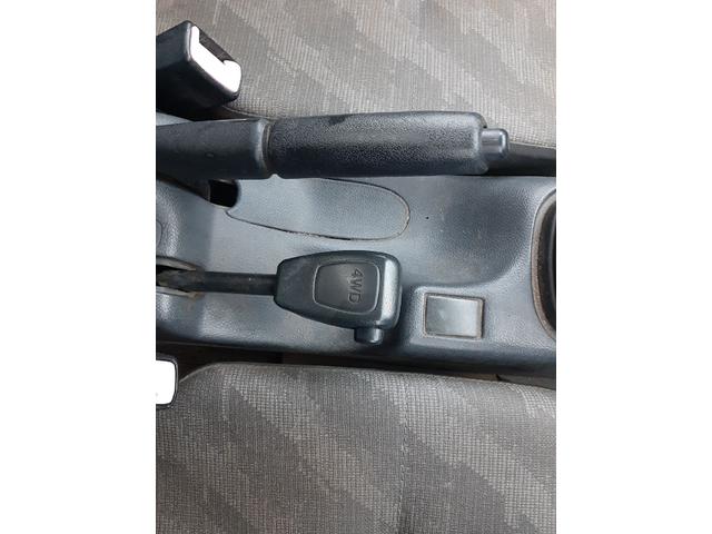 キャリイトラック 　５速ＭＴ　４ＷＤ　タイミングベルト交換済み（14枚目）