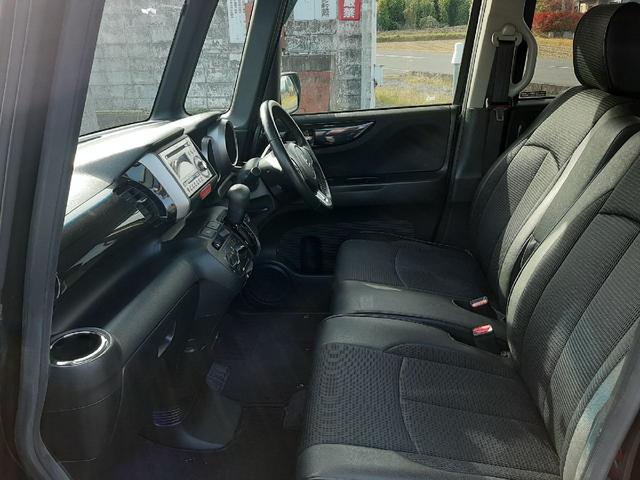 Ｎ－ＢＯＸカスタム Ｇ　ＡＴ　４ＷＤ　純正ＣＤ　ＥＴＣ　スマートキー（12枚目）