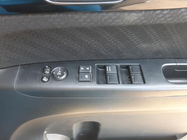 Ｎ－ＢＯＸカスタム Ｇ　ＡＴ　４ＷＤ　純正ＣＤ　ＥＴＣ　スマートキー（21枚目）