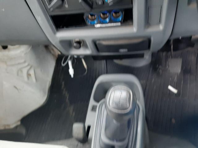 クリッパートラック 　５速ＭＴ　４ＷＤ　エアコン　パワステ（13枚目）