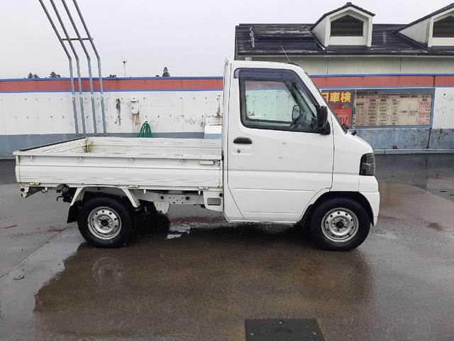 ミニキャブトラック Ｖタイプ　５速ＭＴ　４ＷＤ　パワステ　スタッドレス（4枚目）